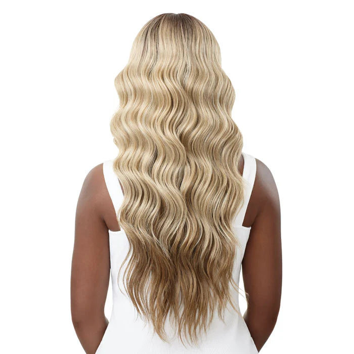Outre Sleek Lay Synthetic 5" Deep Part HD Lace Front Wig - JOANNA